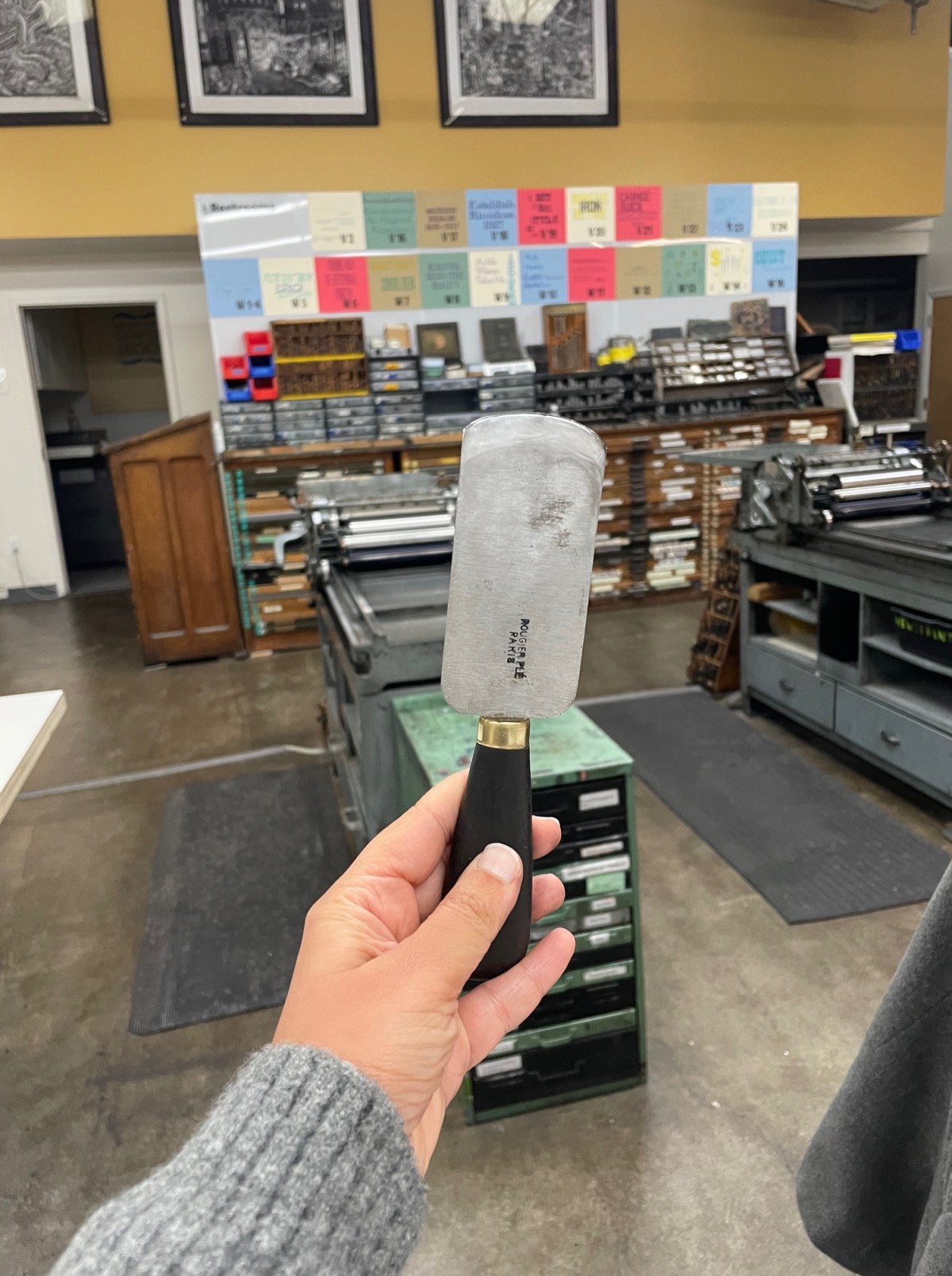 I finally found a leather paring knife